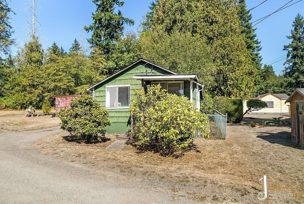 MLS #NWM2526714 image #0