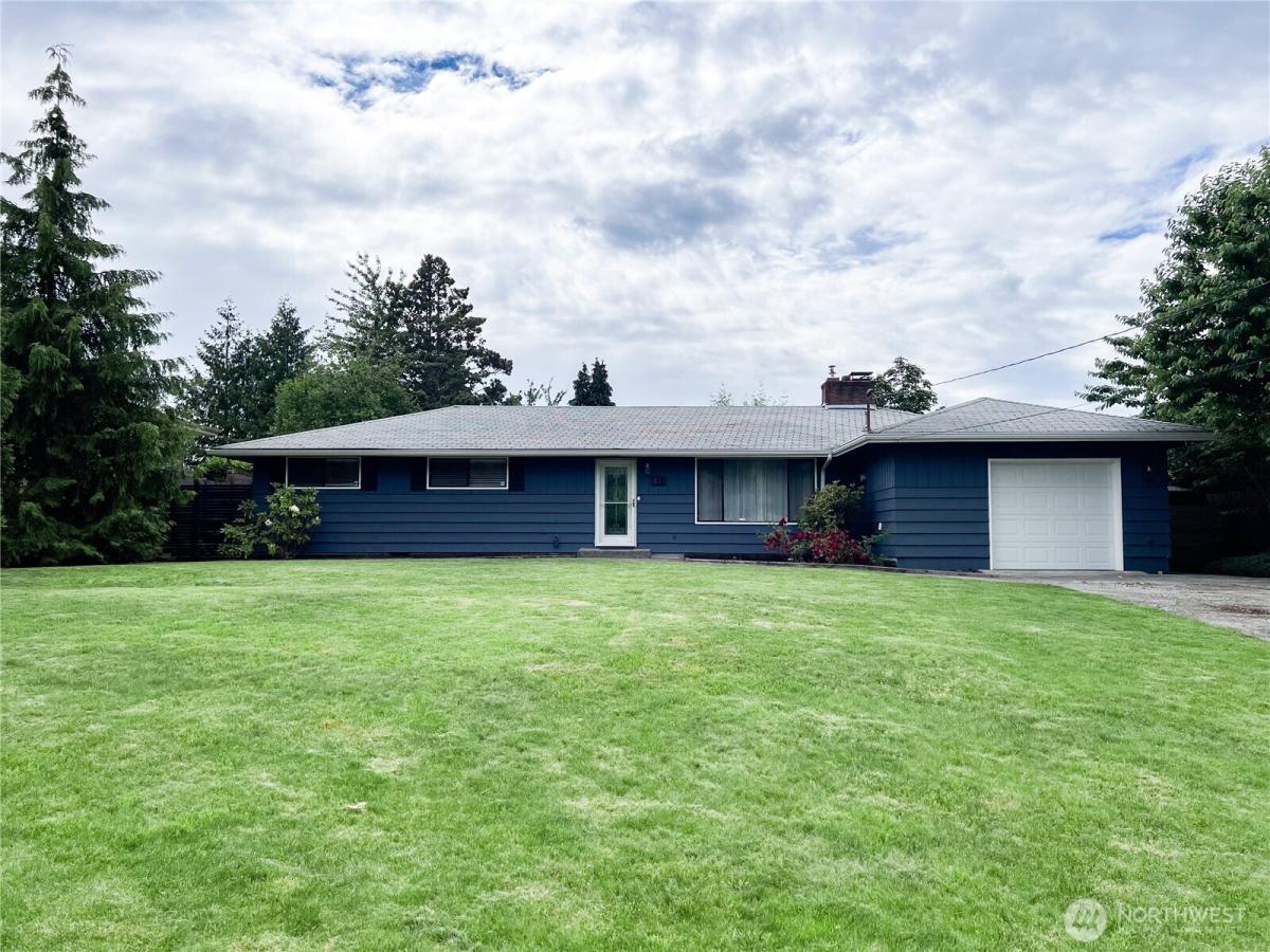 MLS #NWM2526739 image #0