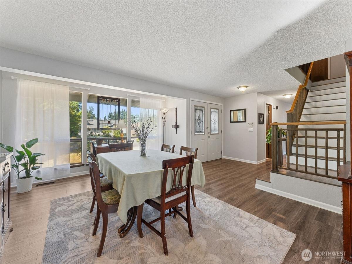 MLS #NWM2526763 image #0