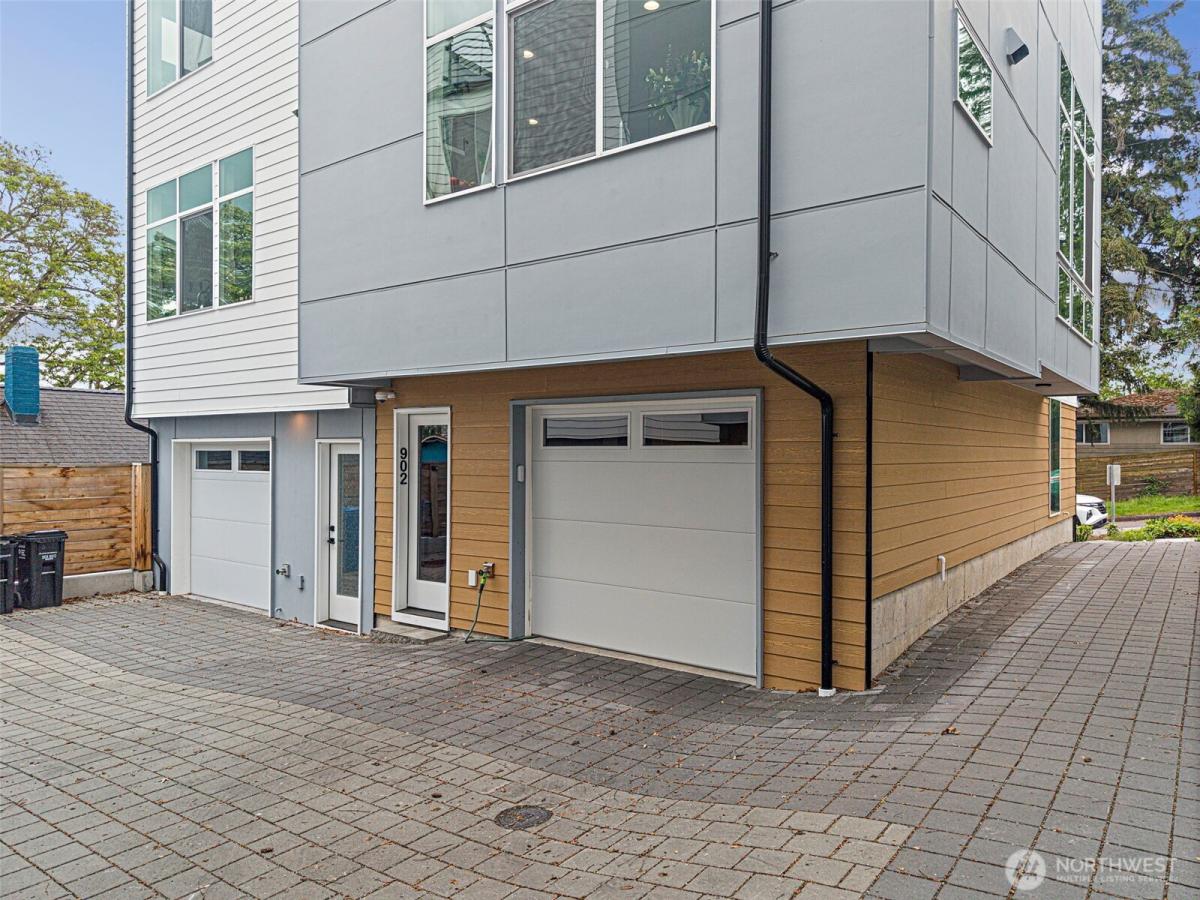 MLS #NWM2526851 image #0
