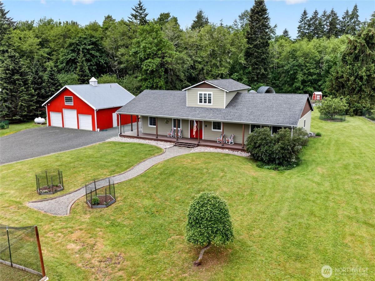 MLS #NWM2527457 image #0