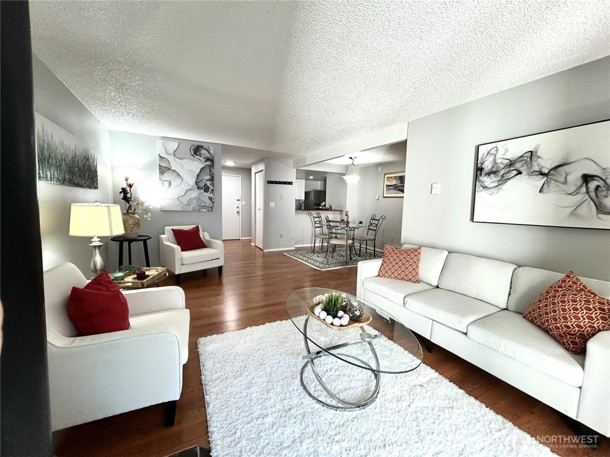 MLS #NWM2528412 image #0