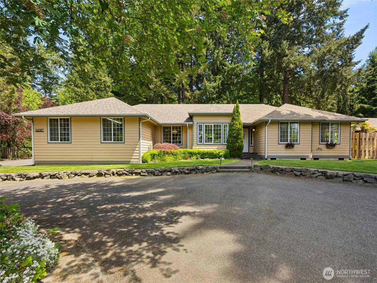 MLS #NWM2528686 image #0