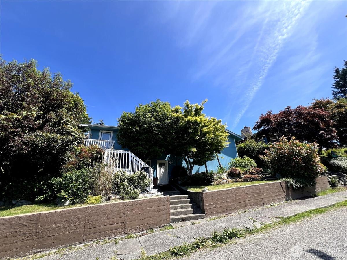 MLS #NWM2528960 image #0