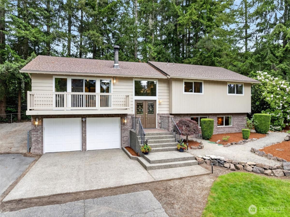 MLS #NWM2529563 image #0