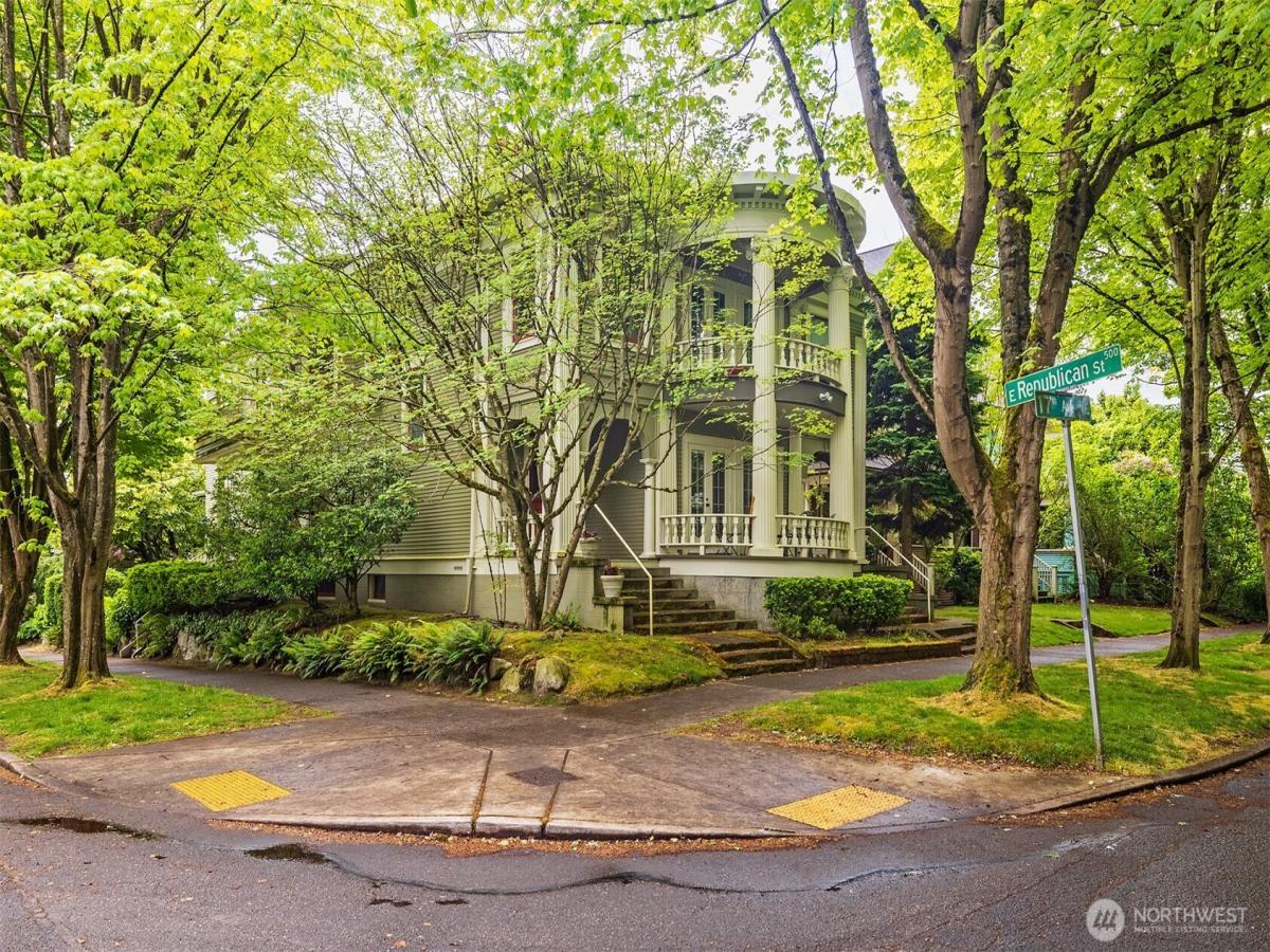 MLS #NWM2529565 image #0