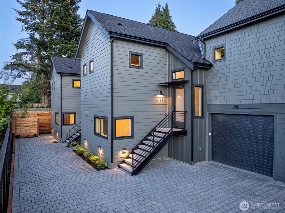 MLS #NWM2529722 image #0