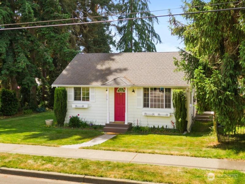 MLS #NWM2529736 image #0