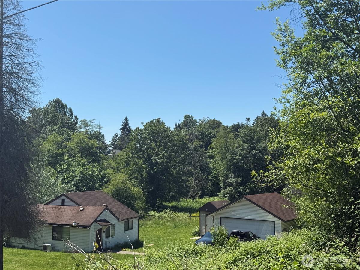 MLS #NWM2529741 image #0