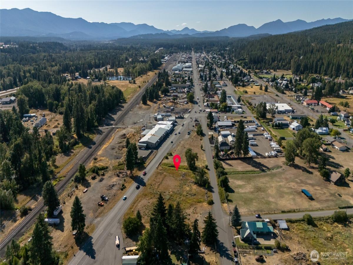 MLS #NWM2530332 image #0