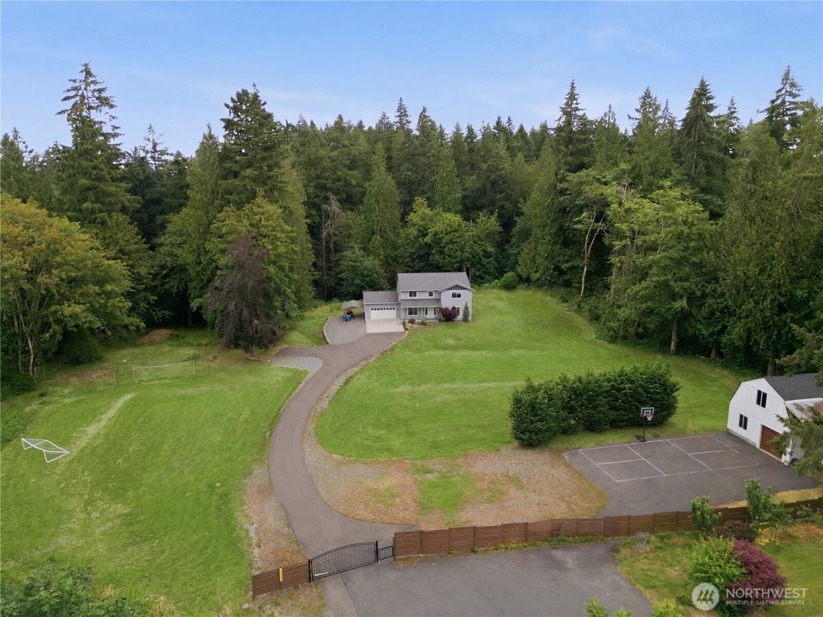 MLS #NWM2530528 image #0