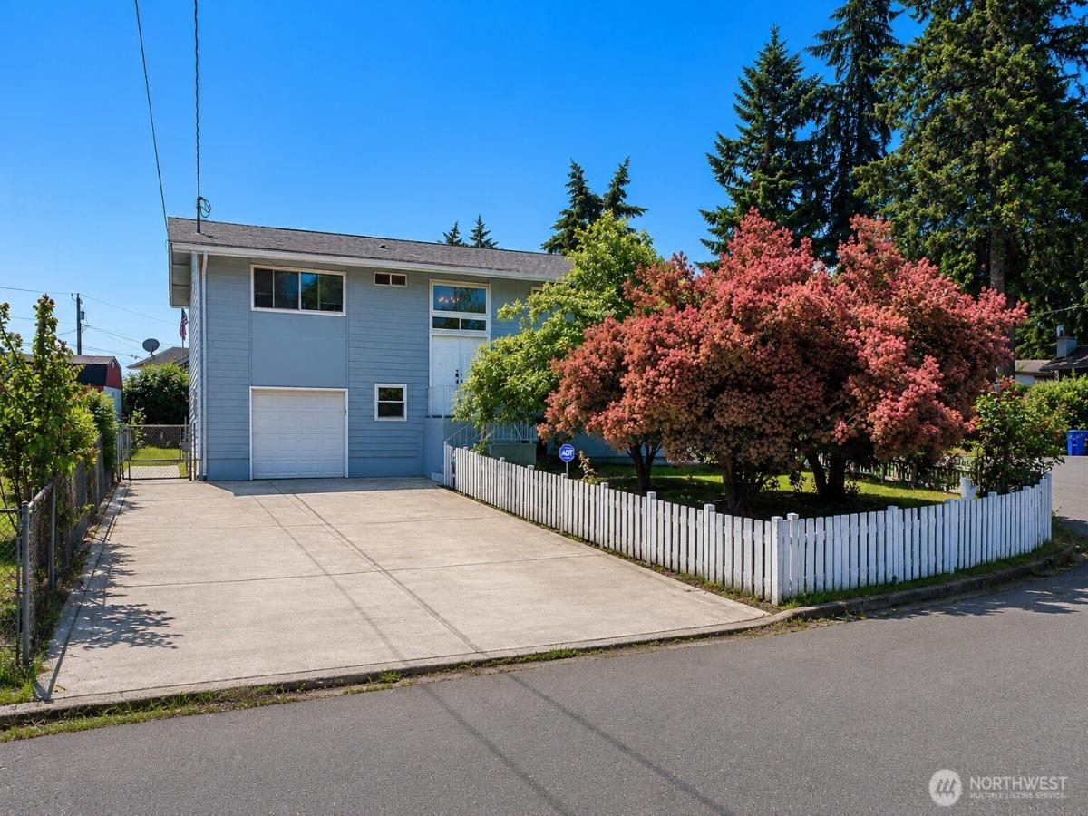 MLS #NWM2531070 image #0