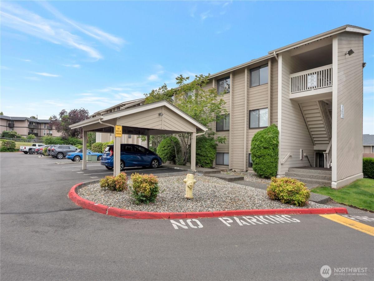 MLS #NWM2531683 image #0