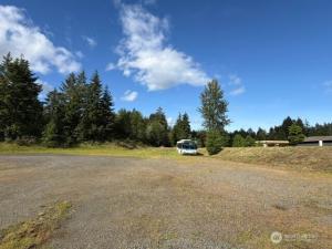 MLS #NWM2532374 image #0