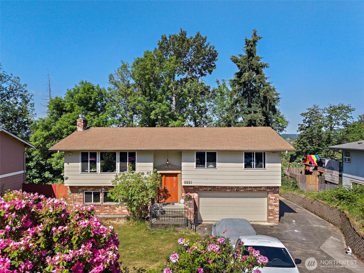 MLS #NWM2532561 image #0