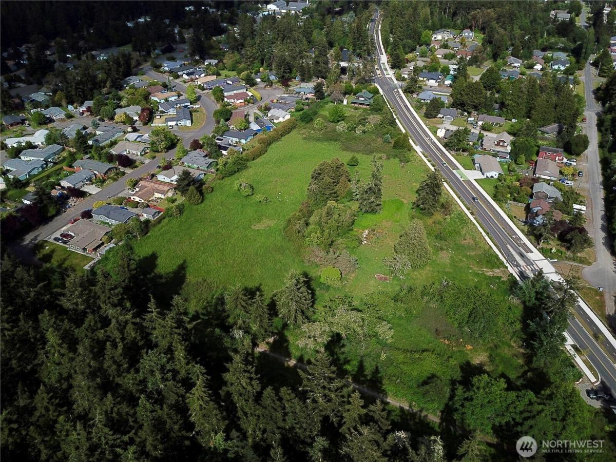 MLS #NWM2532885 image #0