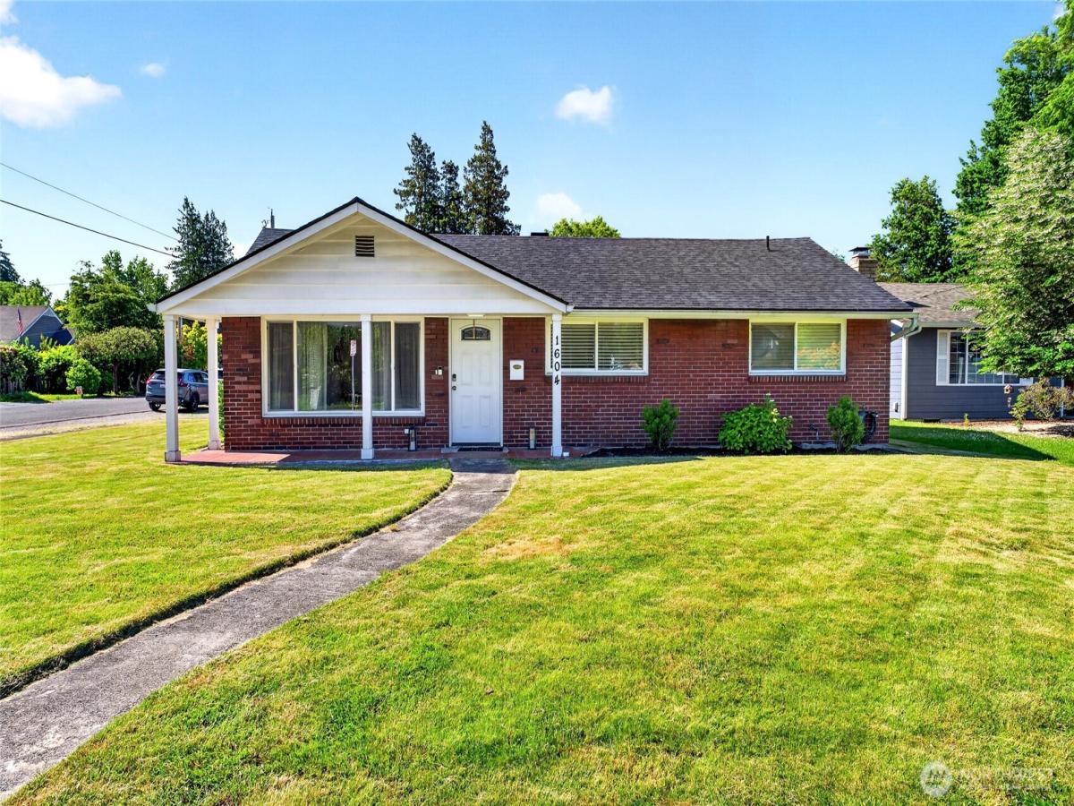 MLS #NWM2533156 image #0