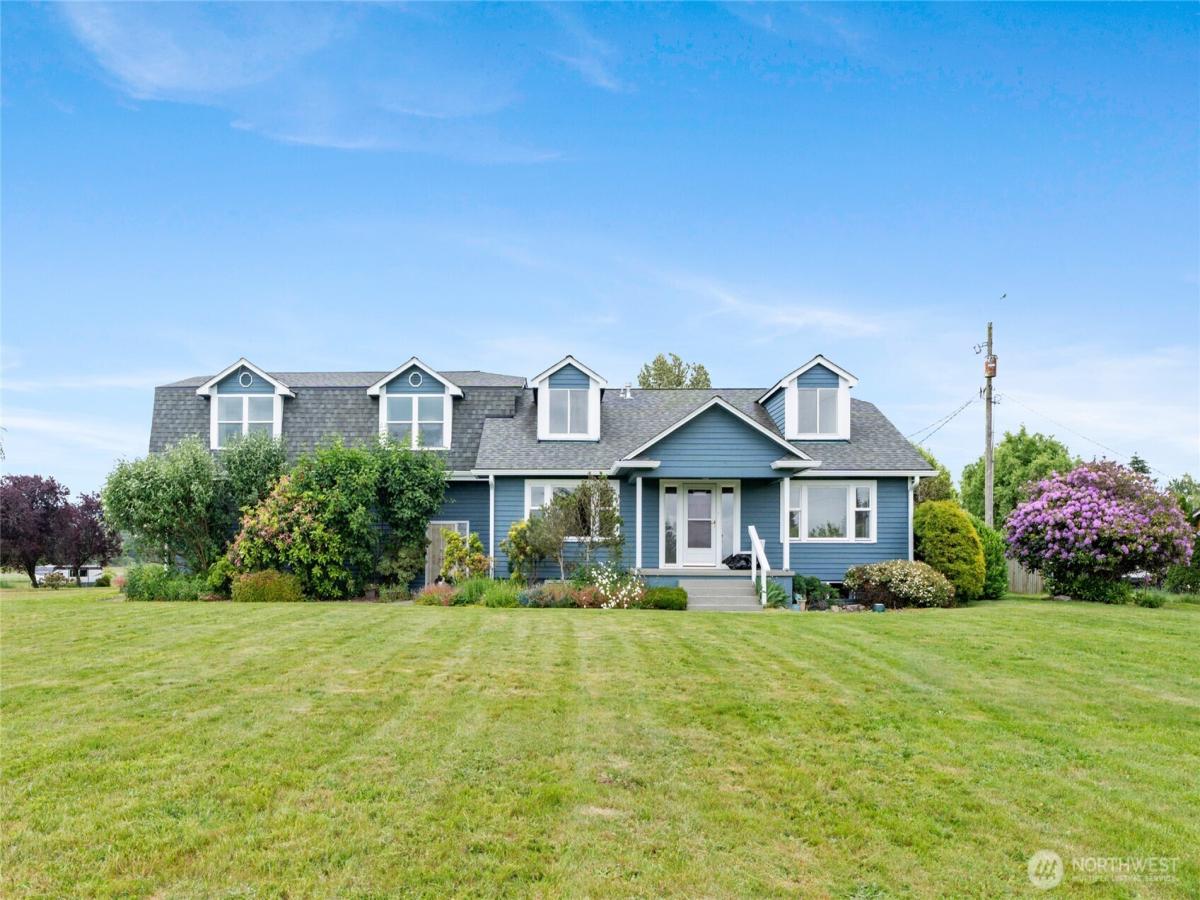 MLS #NWM2534221 image #0