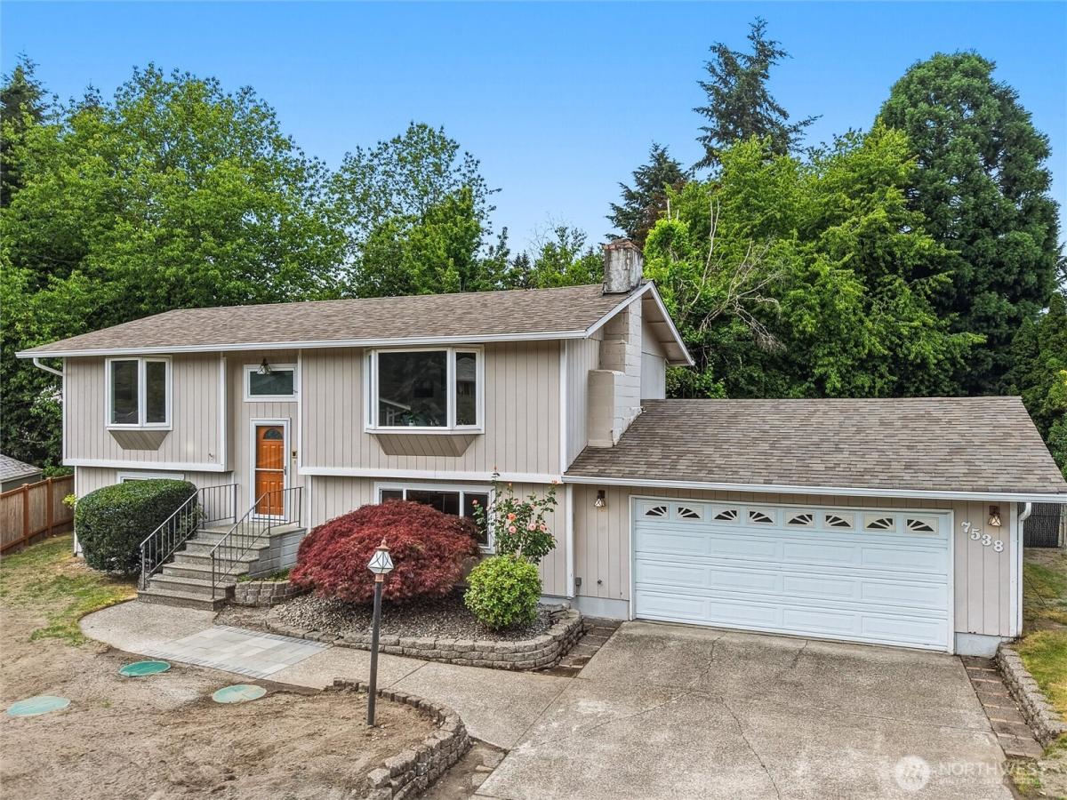 MLS #NWM2534427 image #0