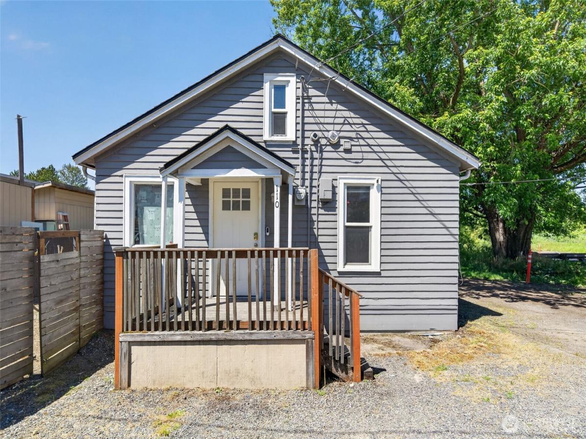 MLS #NWM2534675 image #0