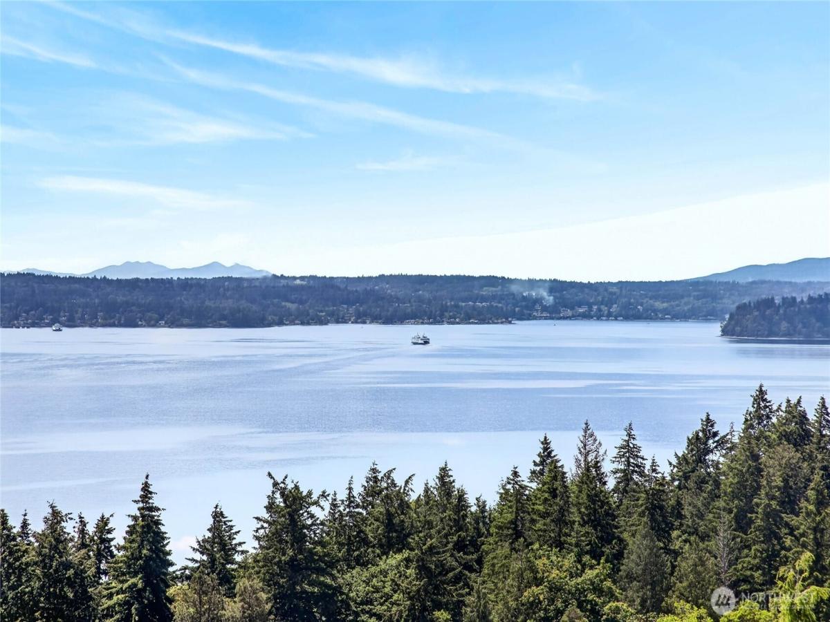 MLS #NWM2535348 image #0