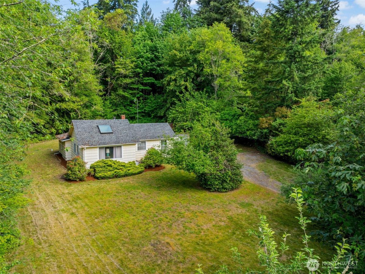 MLS #NWM2535360 image #0
