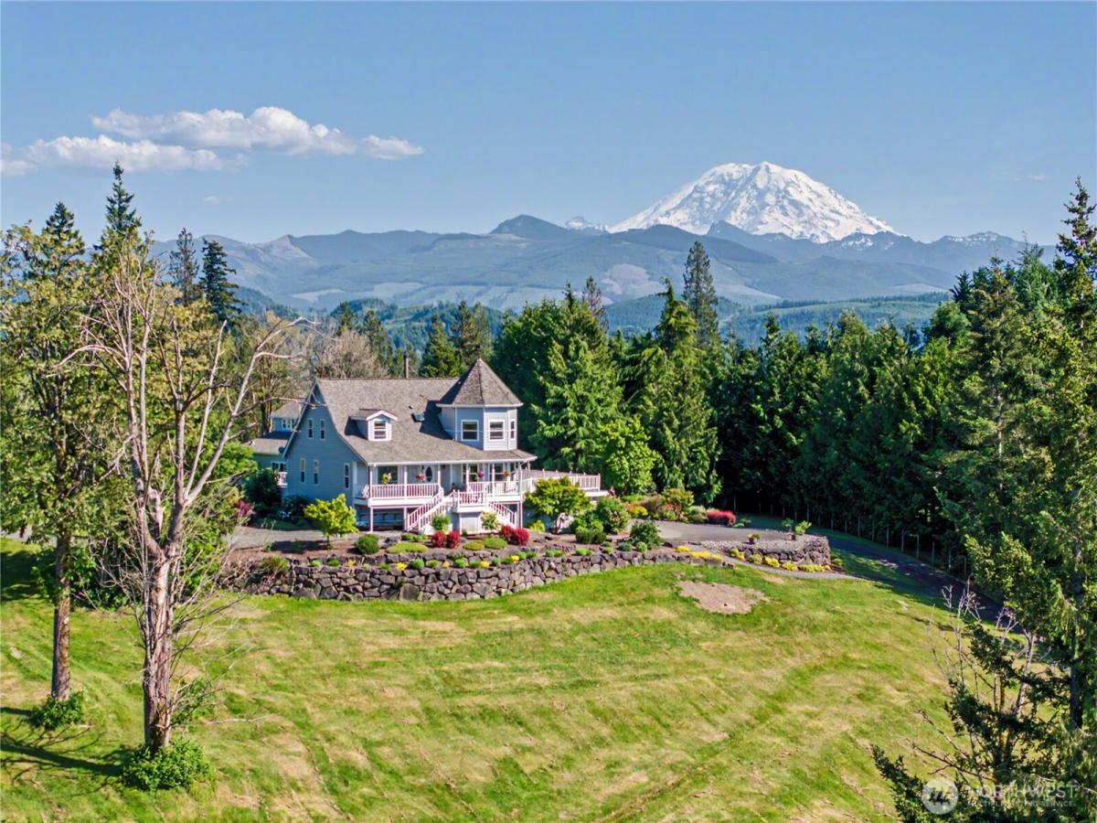 MLS #NWM2535403 image #0