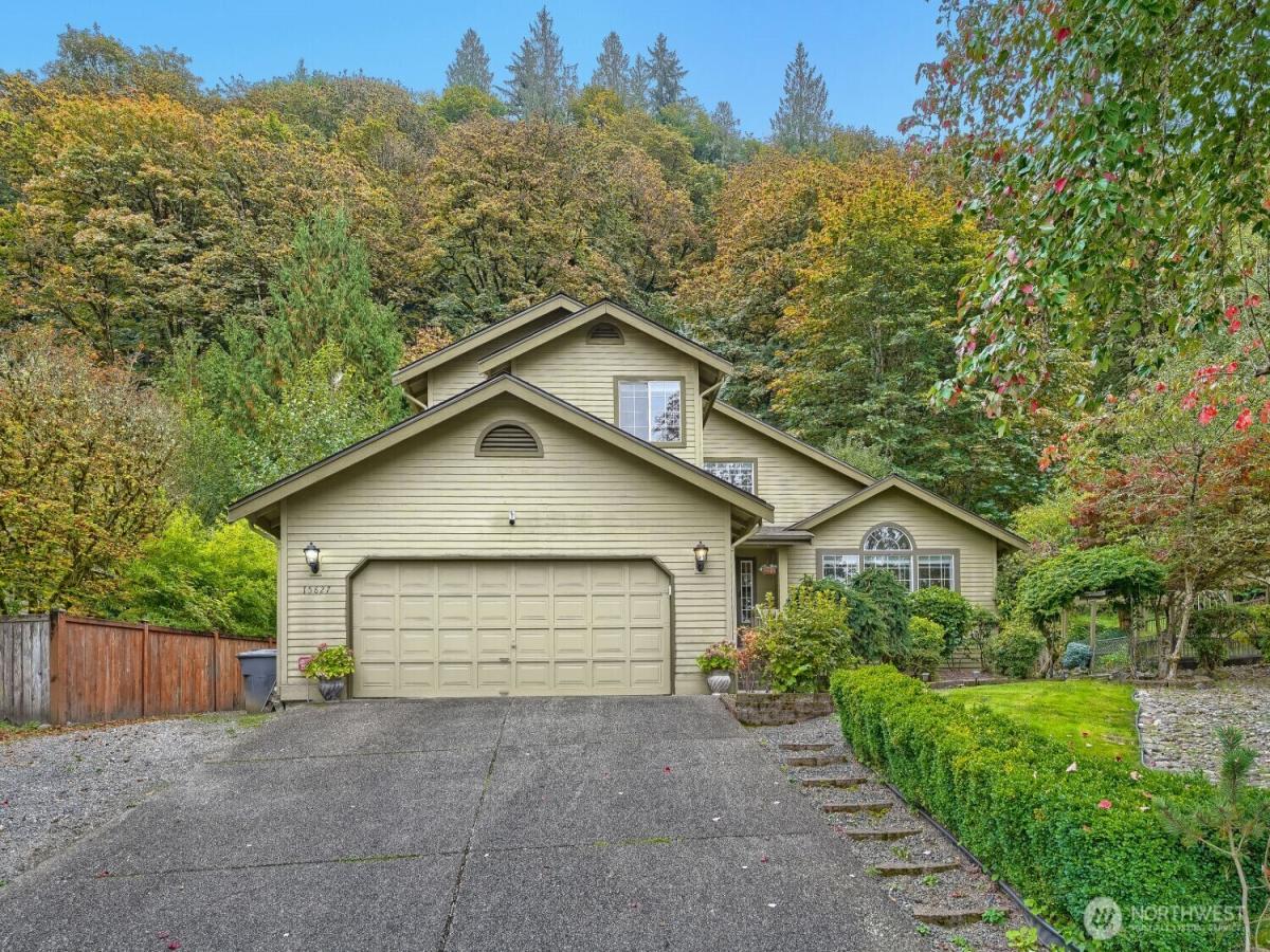 MLS #NWM2535664 image #0