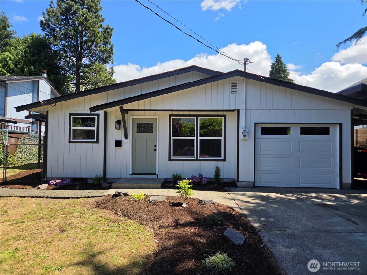 MLS #NWM2535672 image #0