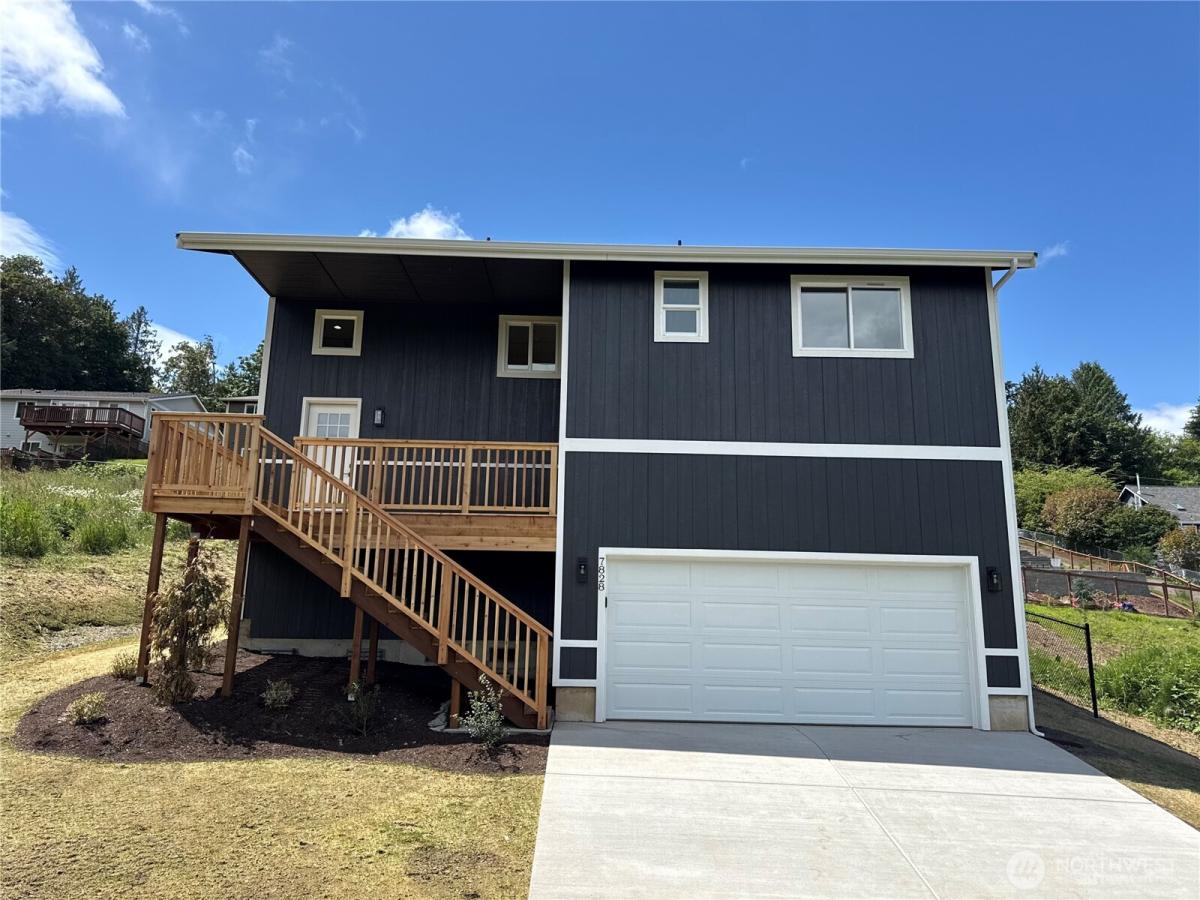 MLS #NWM2535850 image #0