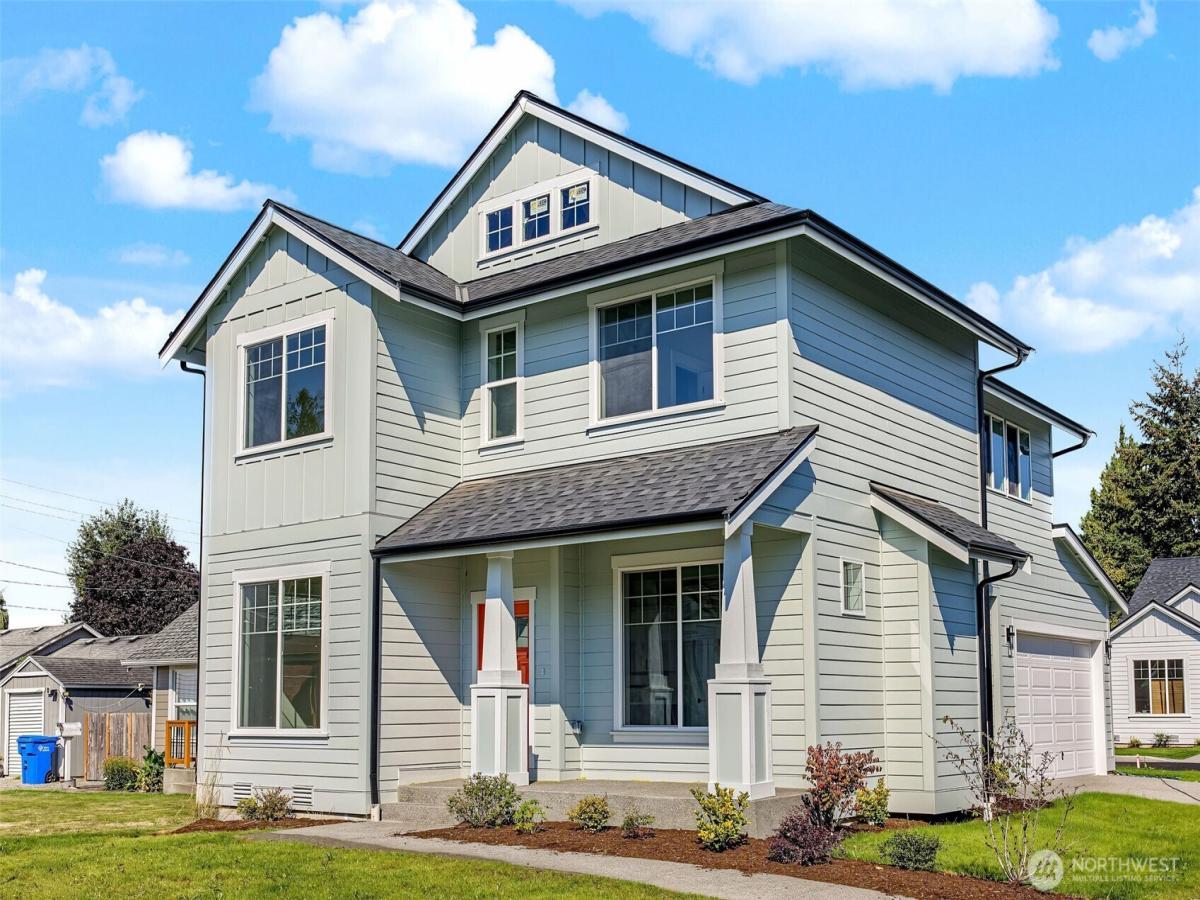 MLS #NWM2535852 image #0
