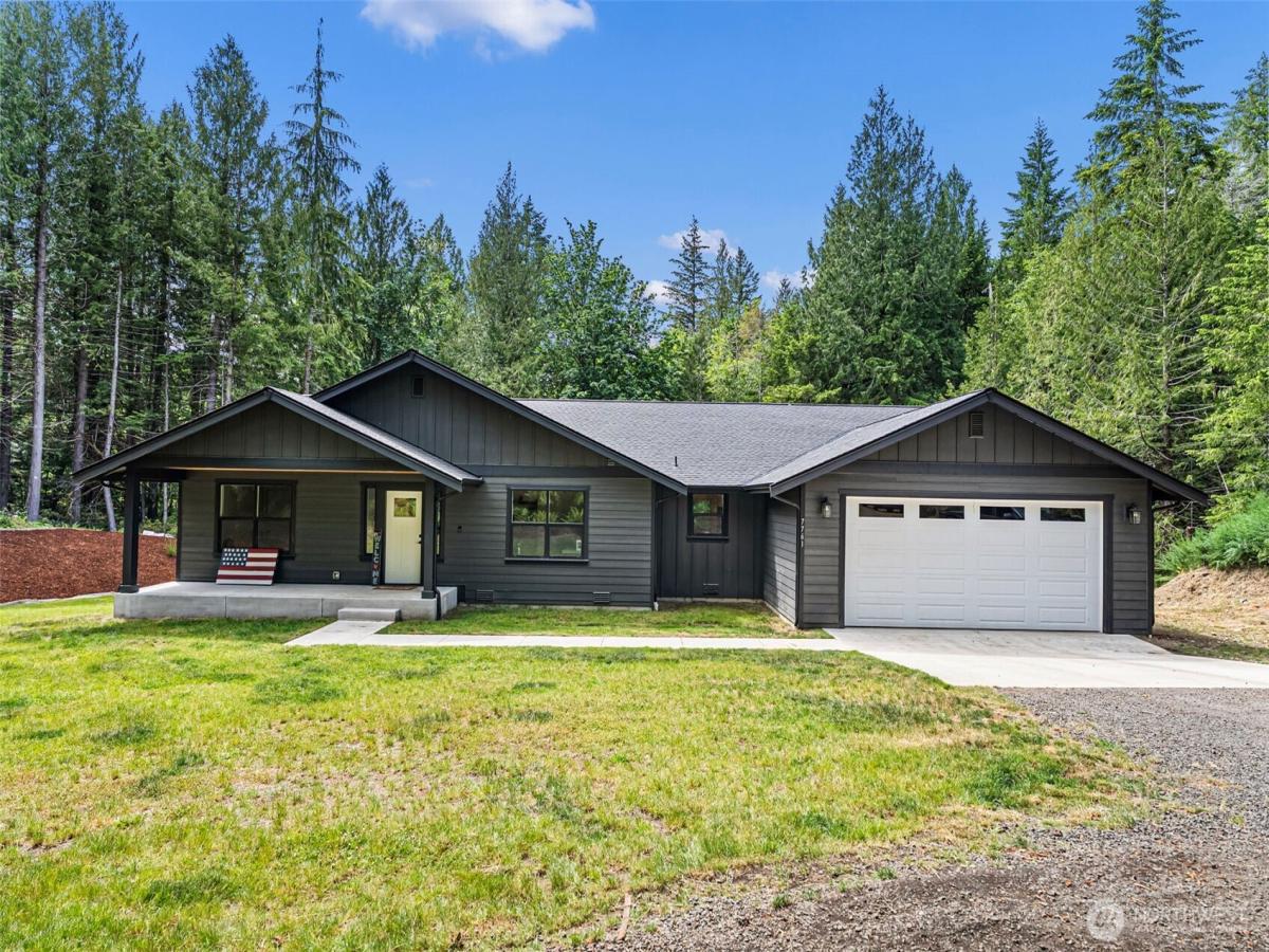 MLS #NWM2535917 image #0