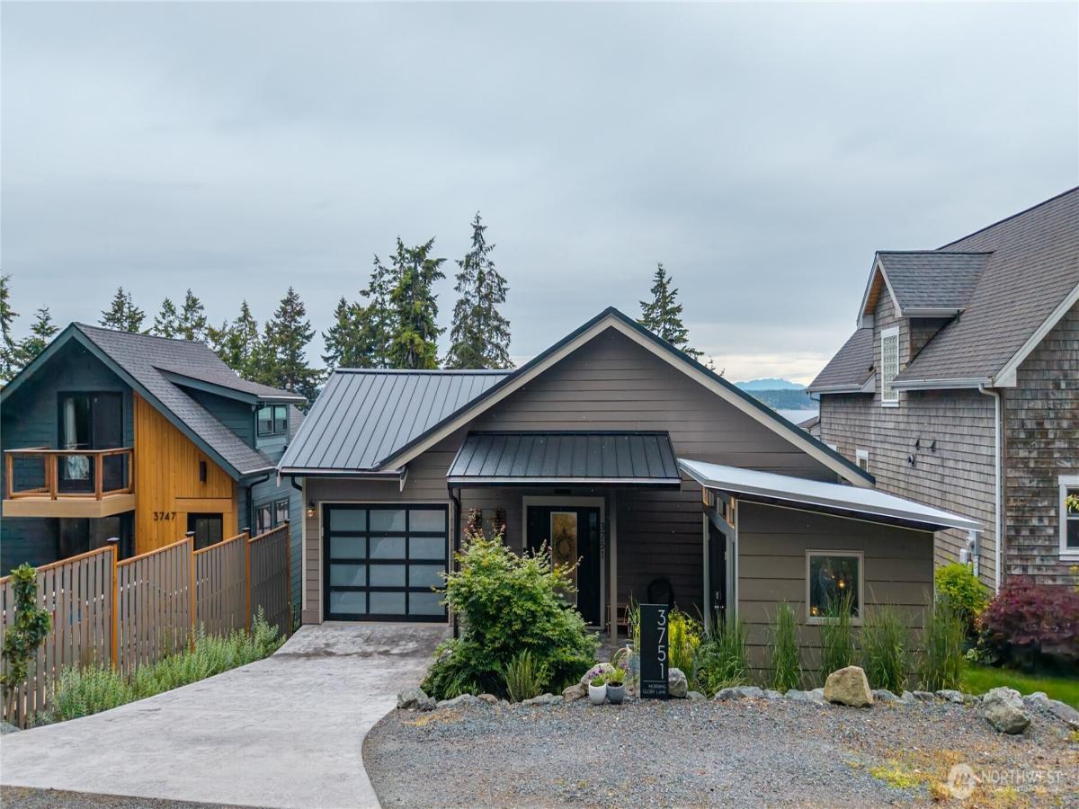 MLS #NWM2536133 image #0
