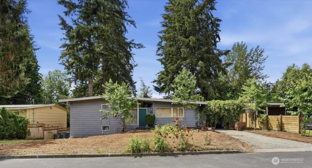 MLS #NWM2536246 image #0