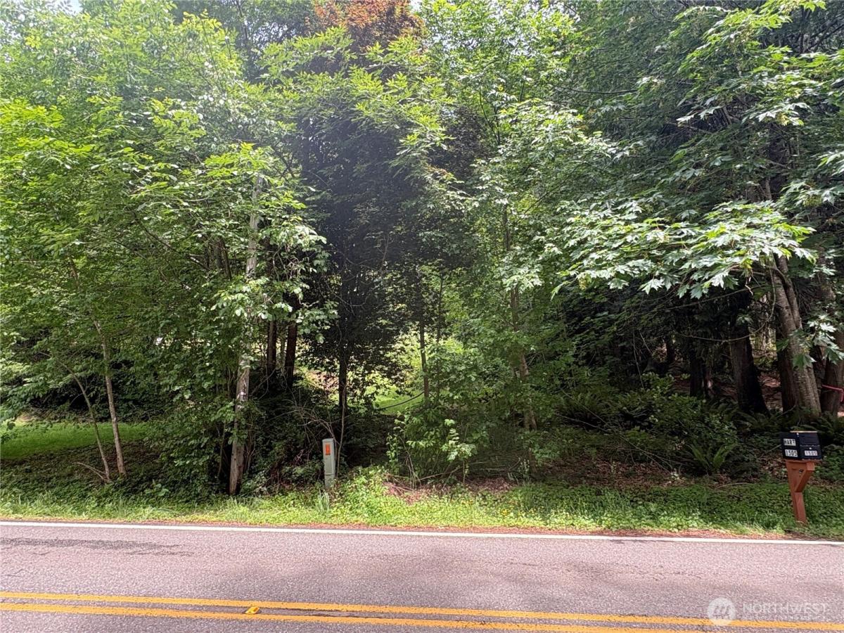 MLS #NWM2536263 image #0