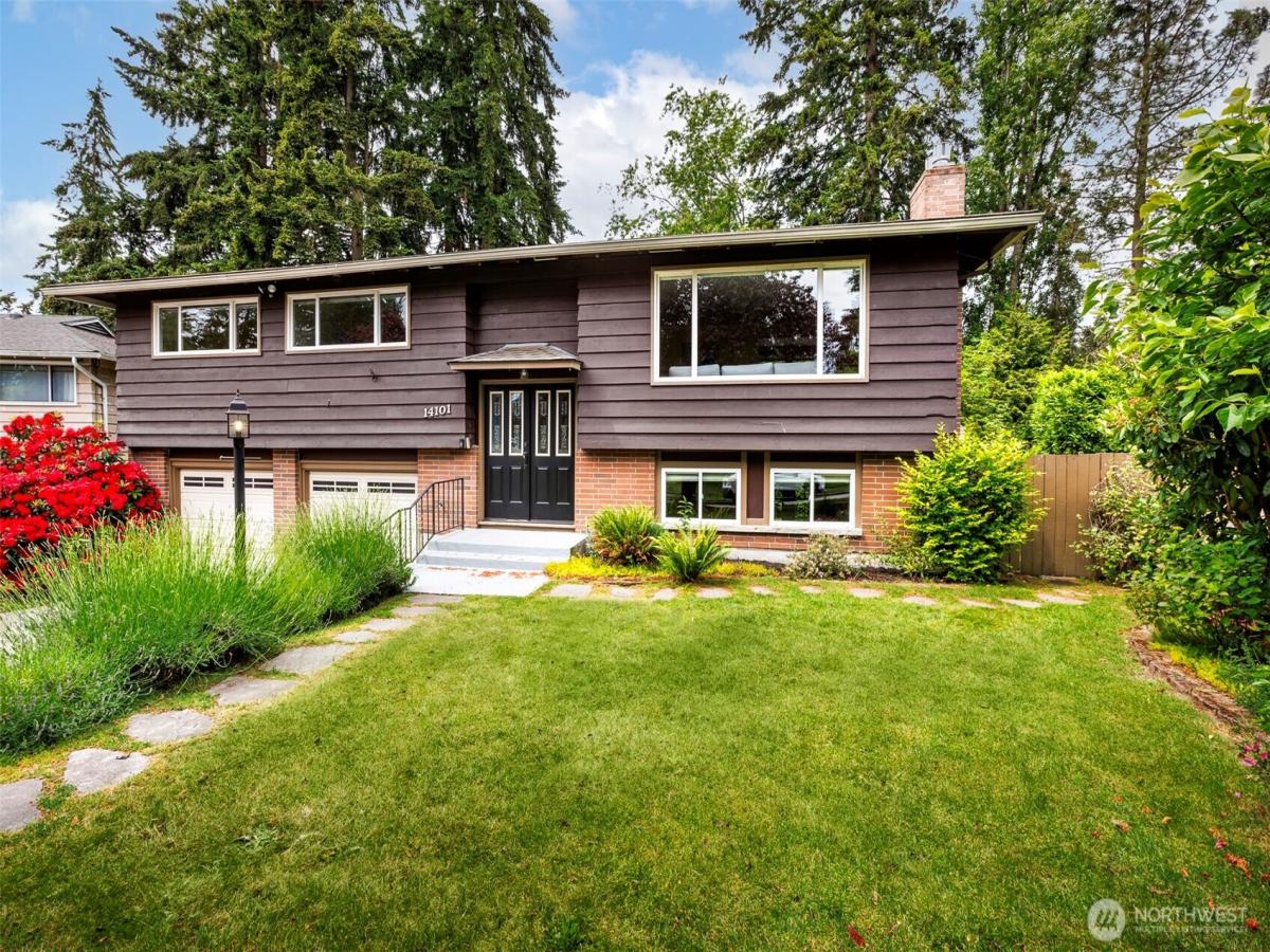 MLS #NWM2536330 image #0