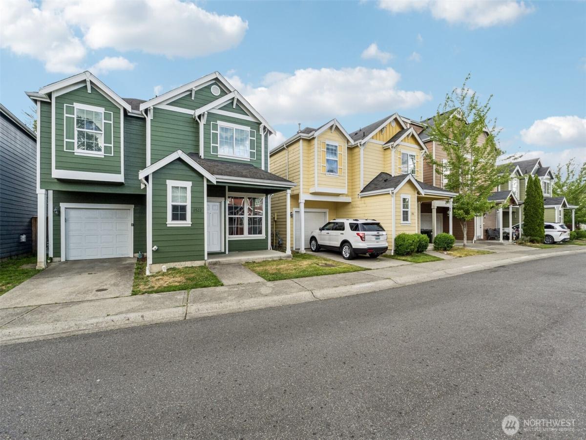 MLS #NWM2537107 image #0