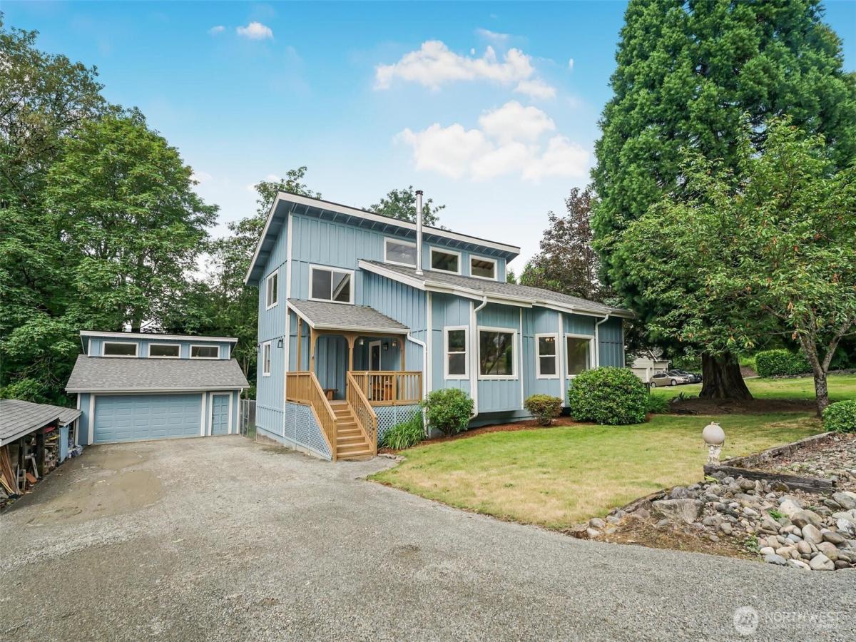 MLS #NWM2537258 image #0