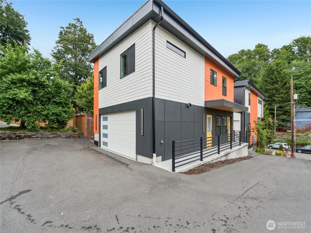 MLS #NWM2537706 image #0