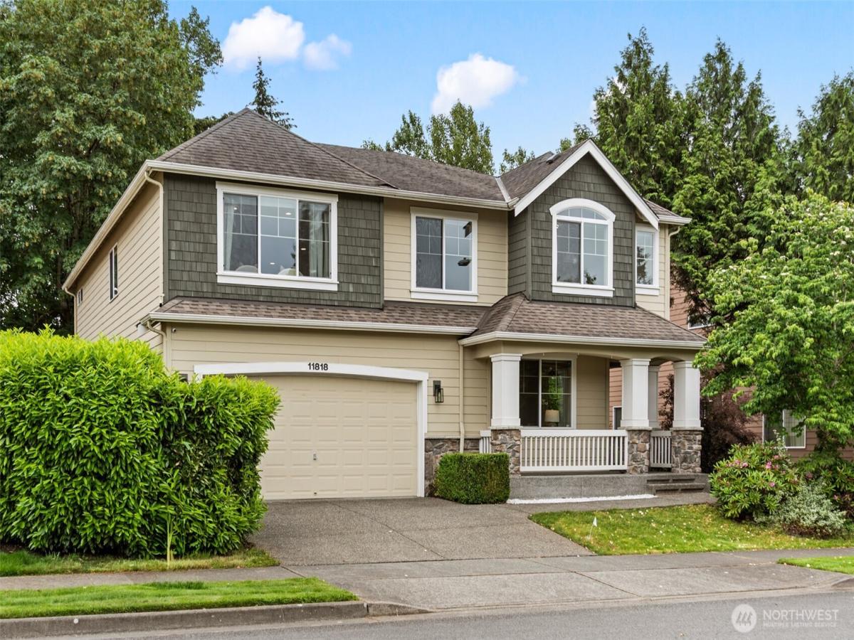 MLS #NWM2537968 image #0