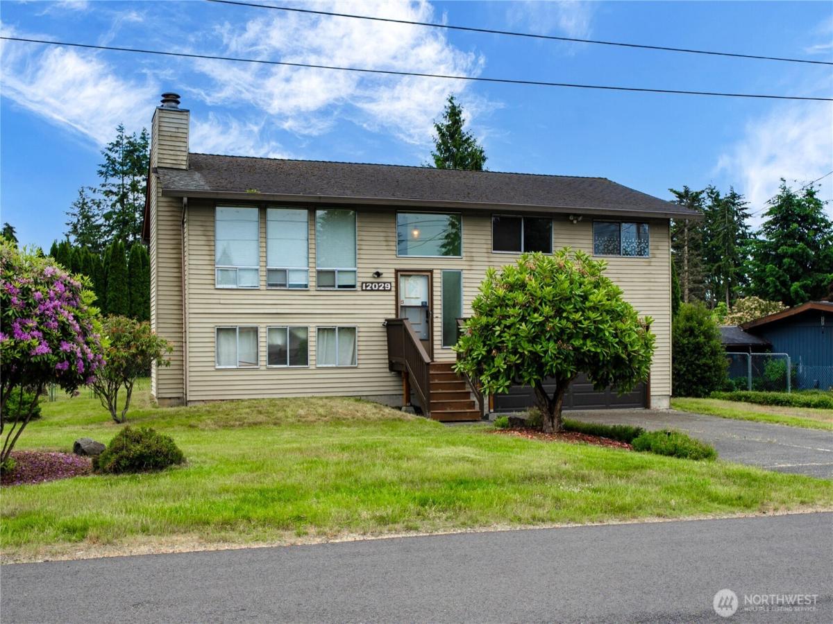 MLS #NWM2538157 image #0