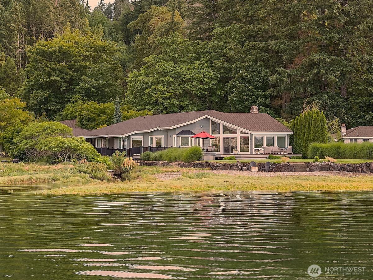 MLS #NWM2538556 image #0