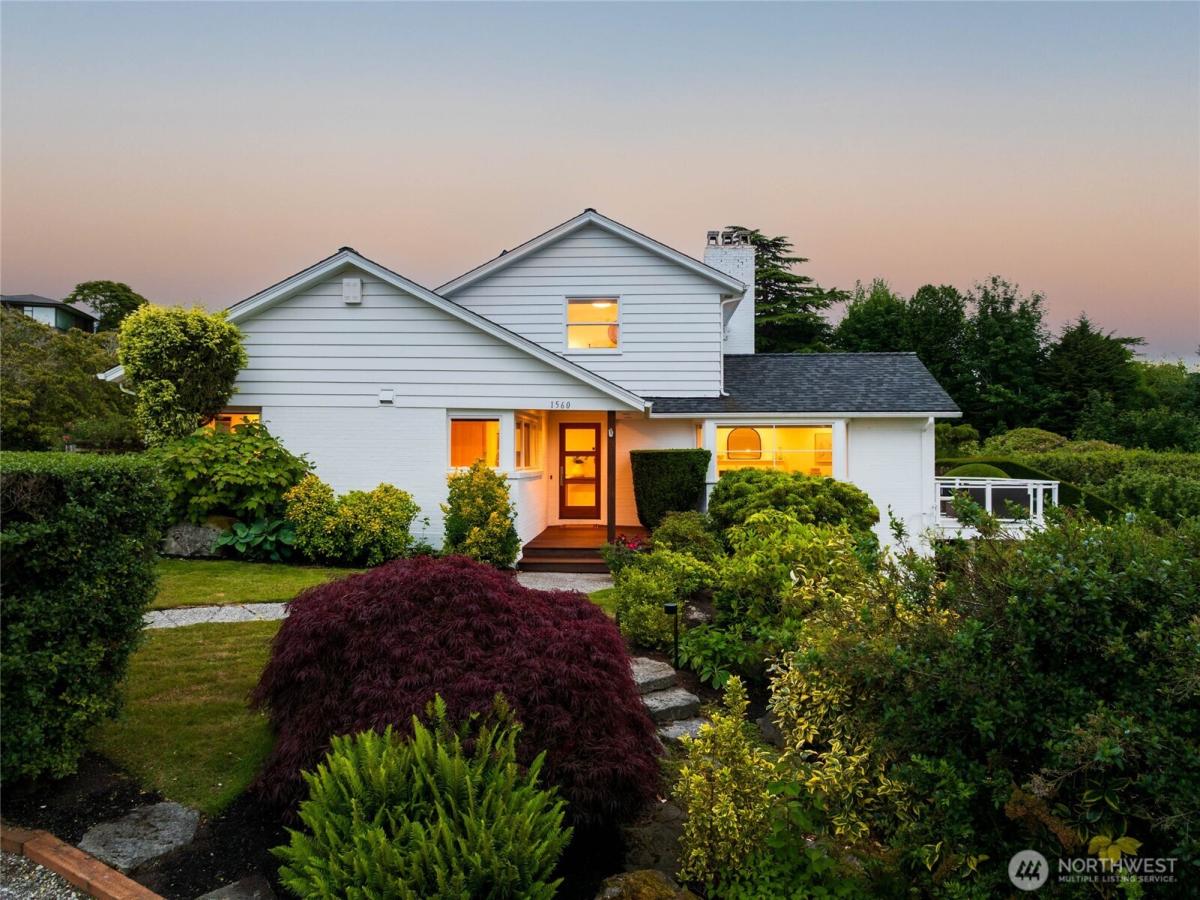 MLS #NWM2538572 image #0