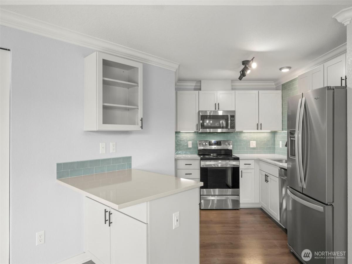 MLS #NWM2539322 image #0