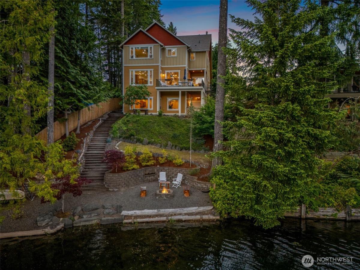 MLS #NWM2539349 image #0