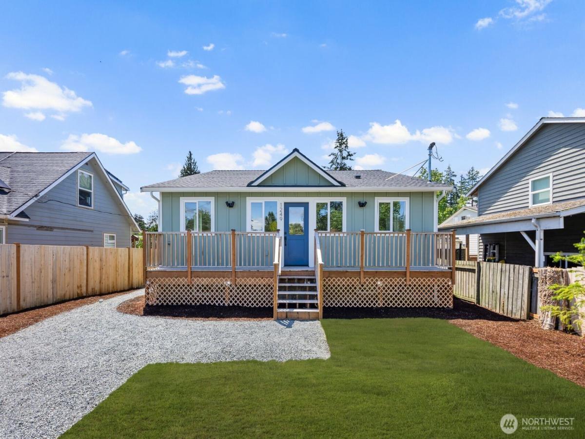MLS #NWM2539428 image #0