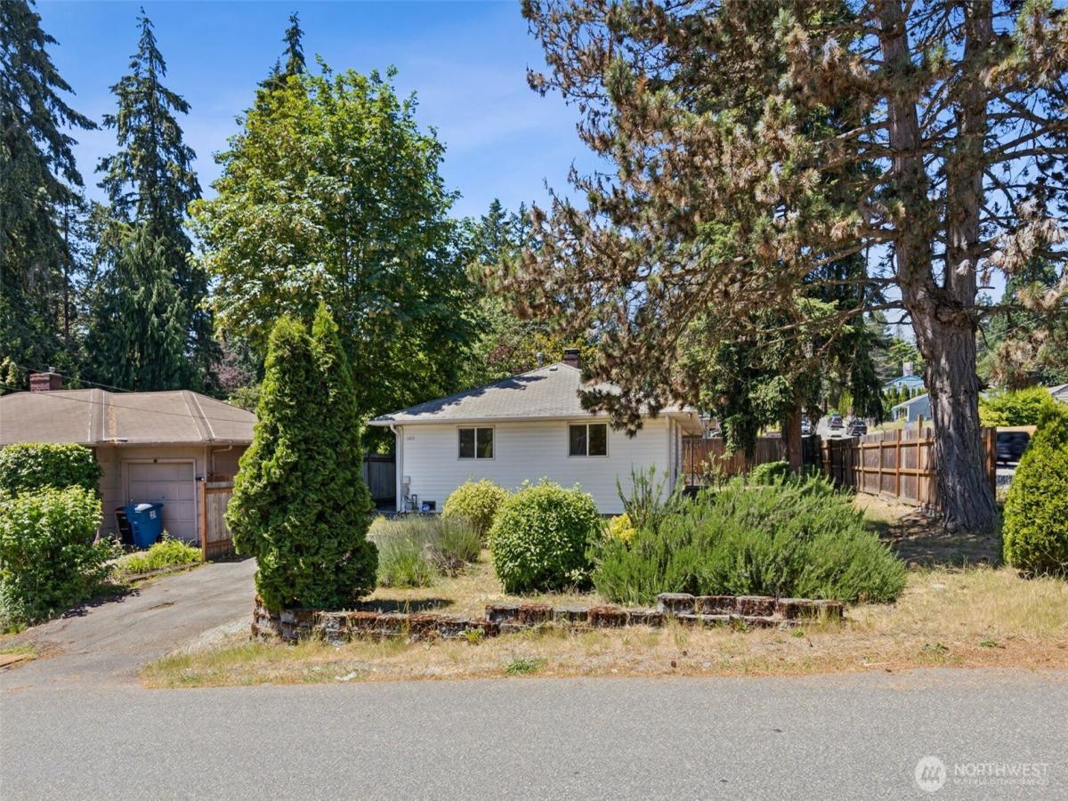 MLS #NWM2539808 image #0