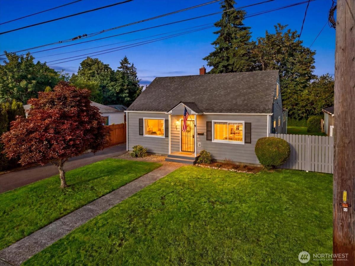 MLS #NWM2540254 image #0