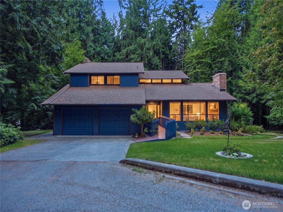 MLS #NWM2540339 image #0
