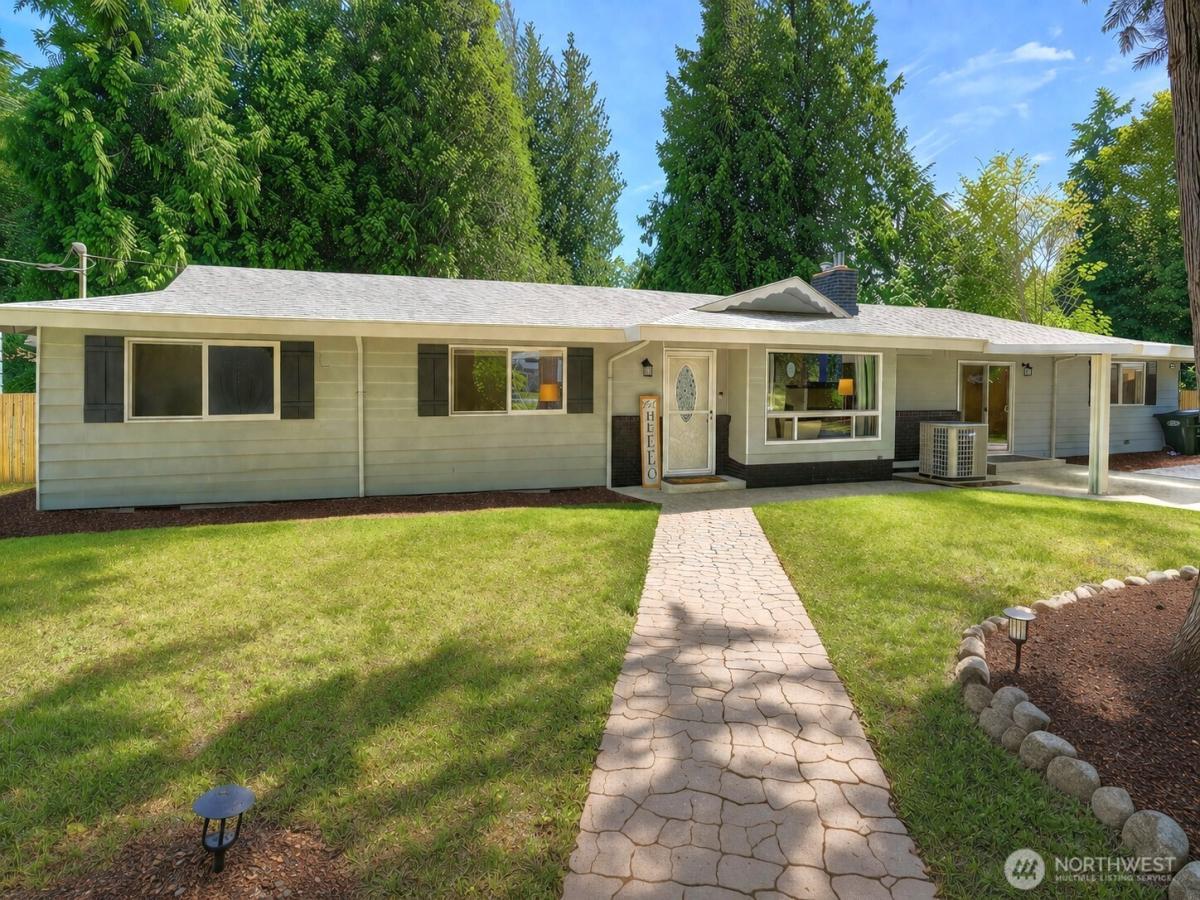 MLS #NWM2540477 image #0